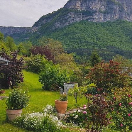 Studio Au Pied De La Montagne Et Vue Imprenable Saint-Alban  Exterior photo